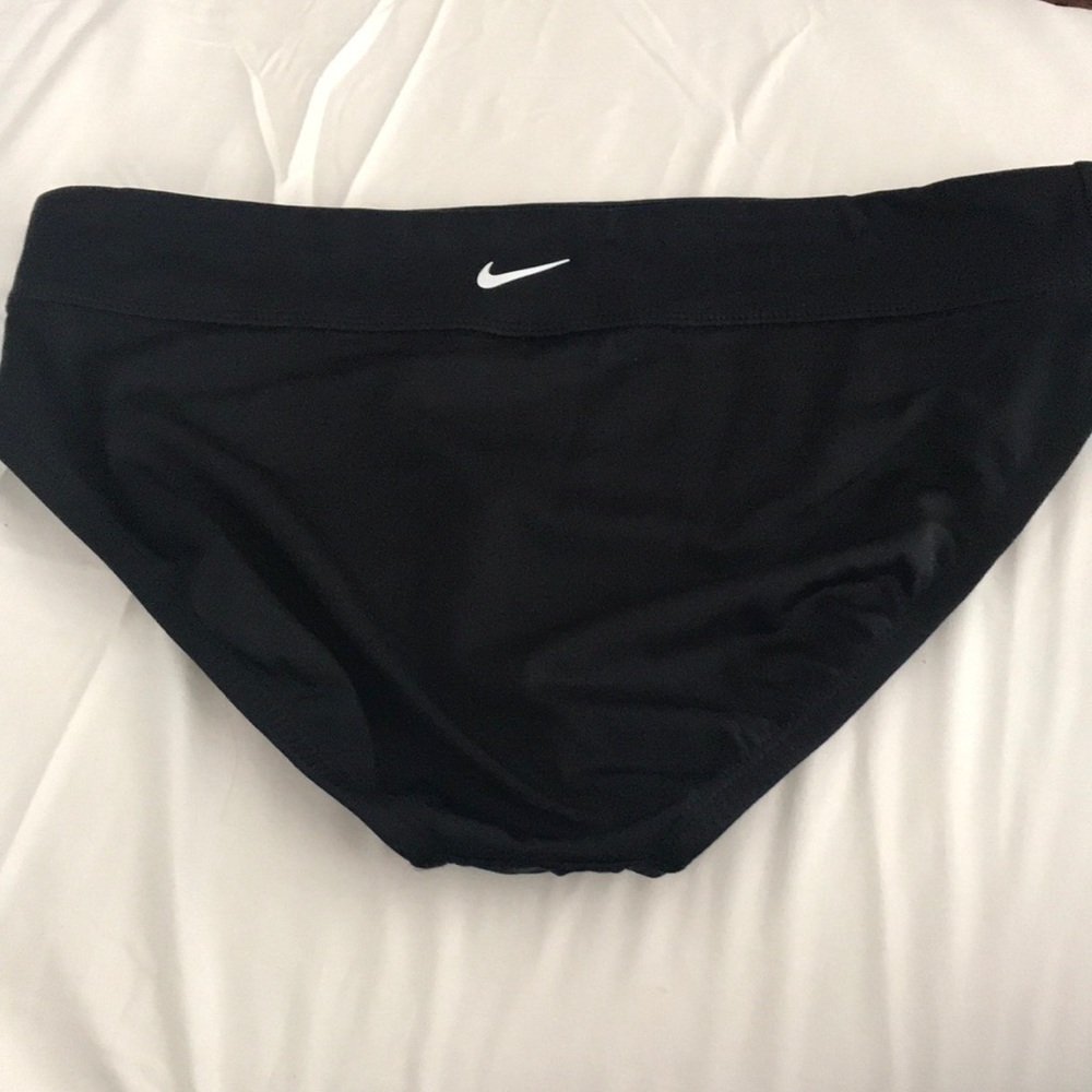 Nike swimsuit bottoms